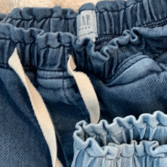 Gap kids shorts bundle!! Great Demin shorts - Picture 5 of 8